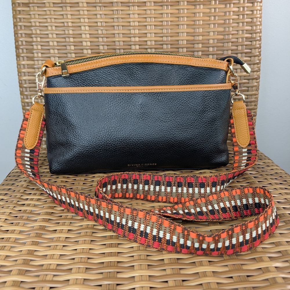 Divina Firenze Black Pebbled Italian Leather Shoulder Crossbody Bag Gold Hardare